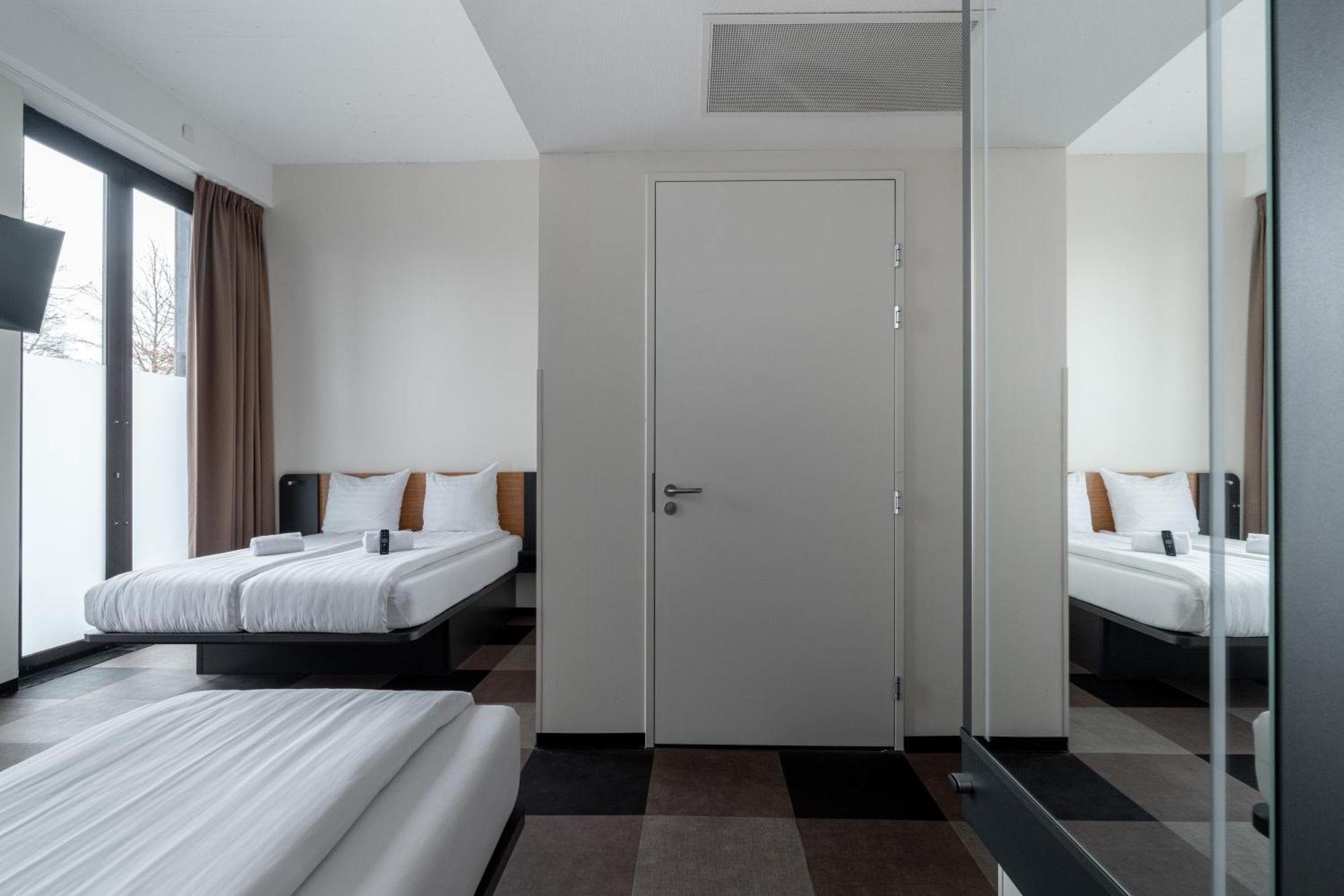 Hotel Easyhotel Centre 2*